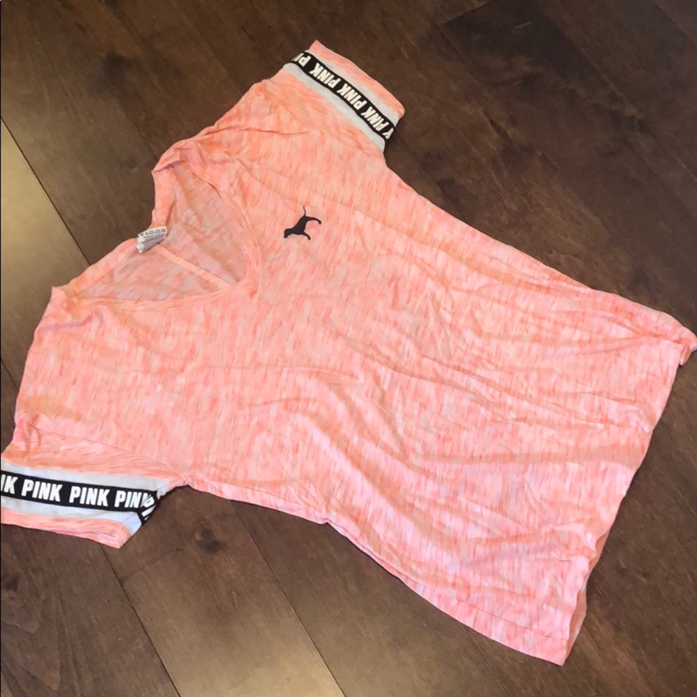 orange t shirt